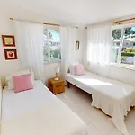 Sunset,sleeps 9,heatable Pool,walk To Marina * Виламура