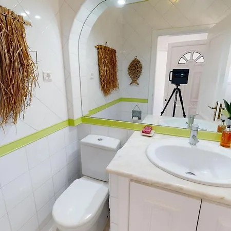 Sunset,sleeps 9,heatable Pool,walk To Marina 别墅